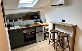 studio cosy sous les toits